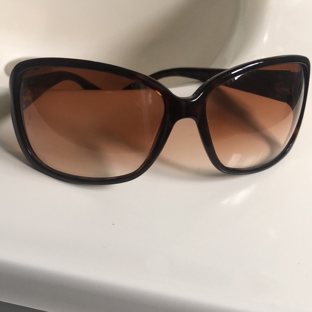 Marc Jacobs women’s sunglasses 🕶